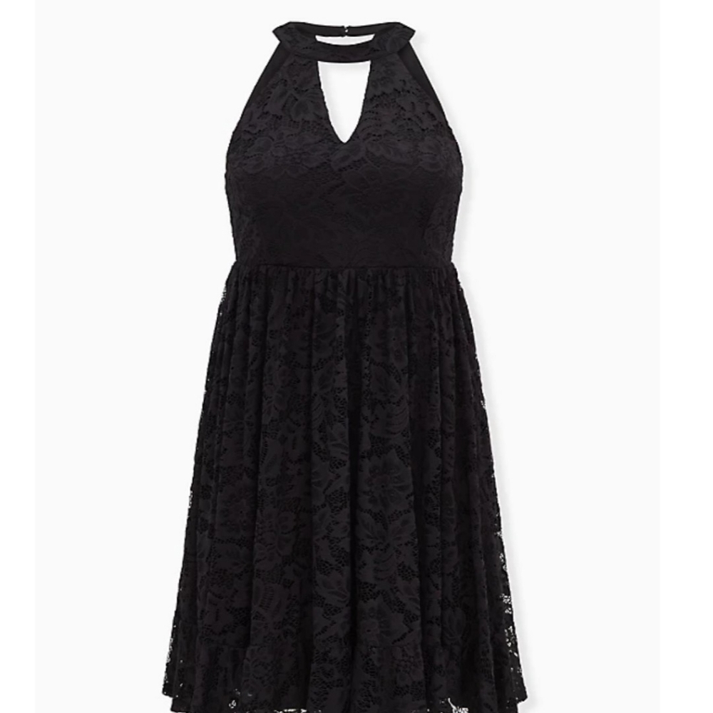 Torrid BLACK LACE KEYHOLE SKATER DRESS plus size